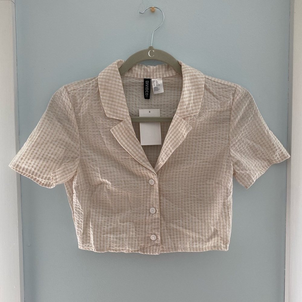 H&M Cropped Button Up Shirt